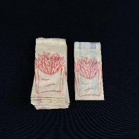 Пакет бум. V-дно КРАФТ 175х80х30 (картофель фри) 100шт ВЛАГОПРОЧНЫЙ печать "Фри" пл.40гр
