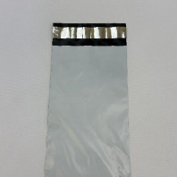 Пакет КУРЬЕРСКИЙ 10х15+4см (50) УП=100шт БЕЛЫЙ с клеевым клапаном БЕЗ КАРМАНА (внутри чёрный) 