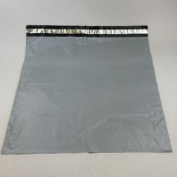 Пакет КУРЬЕРСКИЙ 60х60+4см (50) УП=50шт БЕЛЫЙ с клеевым клапаном БЕЗ КАРМАНА (внутри чёрный) 