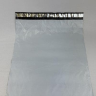 Пакет КУРЬЕРСКИЙ 34х46+4см (50) УП=100шт БЕЛЫЙ с клеевым клапаном БЕЗ КАРМАНА (внутри чёрный) 