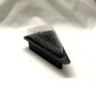 Контейнер одноразовый для ДЕСЕРТОВ треуголльный ЧЁРНЫЙ + КРЫШКА 50шт 330мл 176х95х64мм 